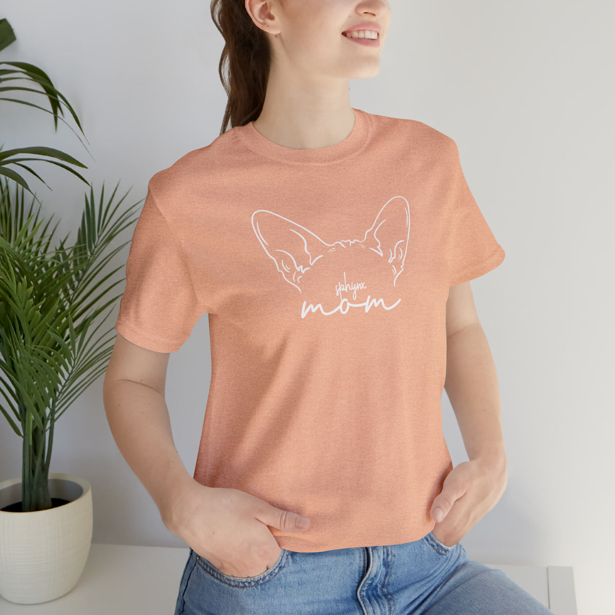 Sphynx Cat Mom Short Sleeve Tee