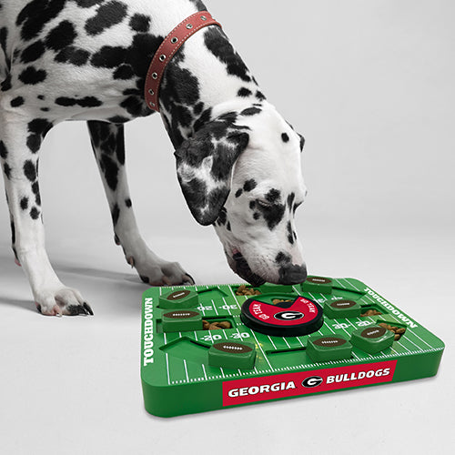 GA Bulldogs Interactive Puzzle Treat Toy - Large