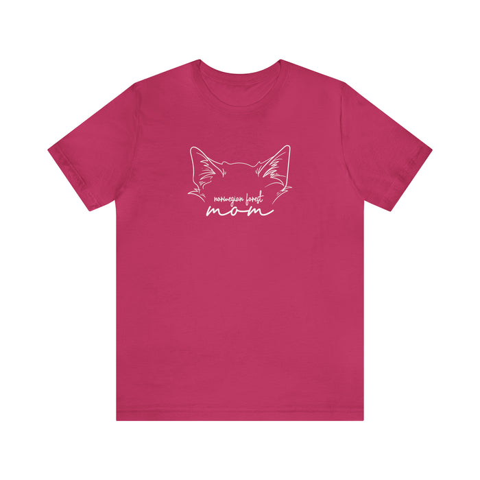 Norwegian Forest Cat Mom Short Sleeve Tee