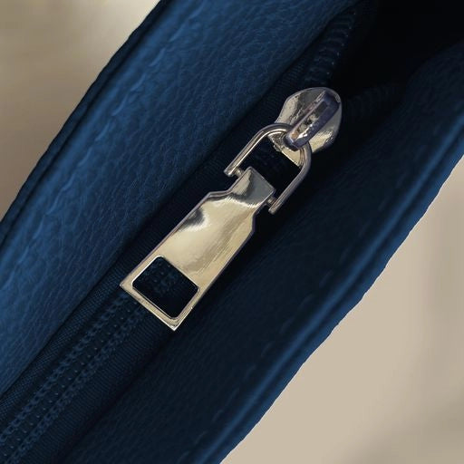 Detroit Lions Pebble Split Hobo Handbag