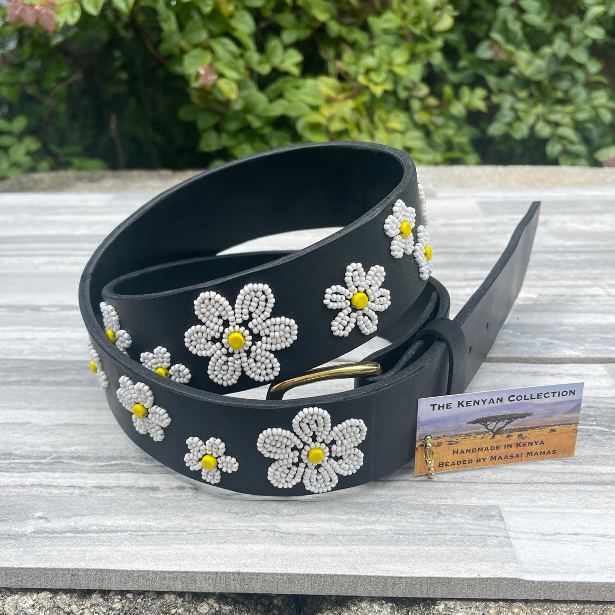 Daisies Beaded Dog Collar