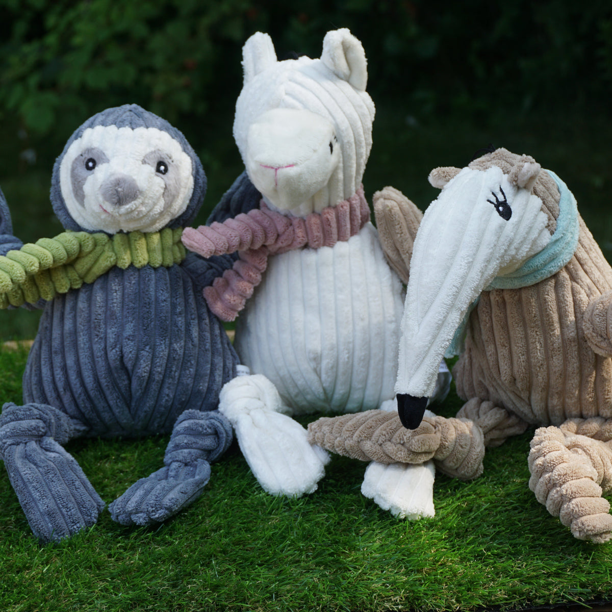 Lillie Llama Knottie® Plush Dog Toy