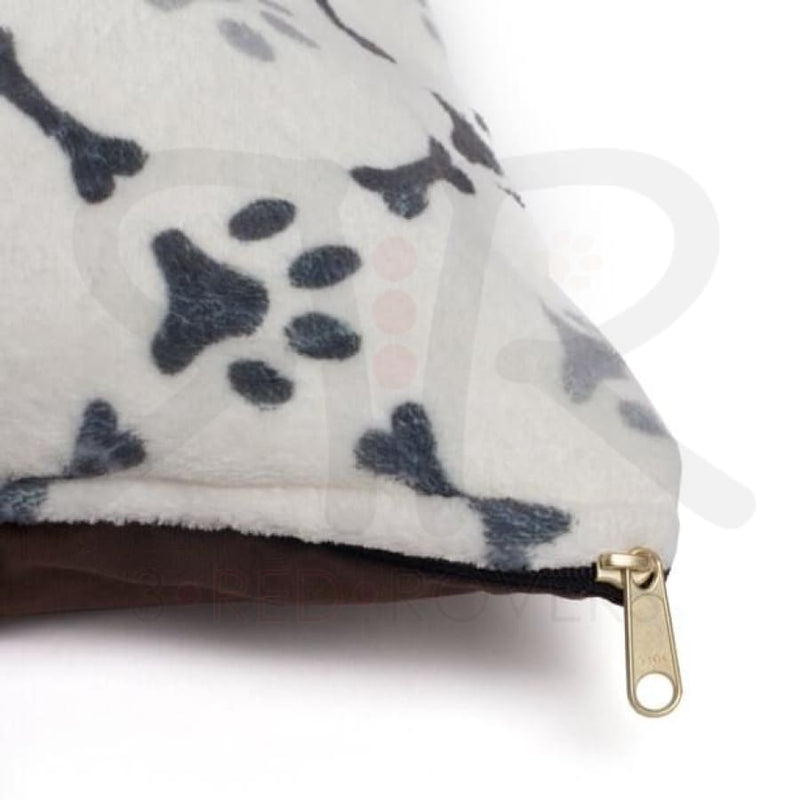 Manchester United FC 25/26 Team-Inspired Pet Beds