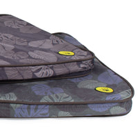 Body Glove Sun & Sand Tough Mat - Washable Dog Bed