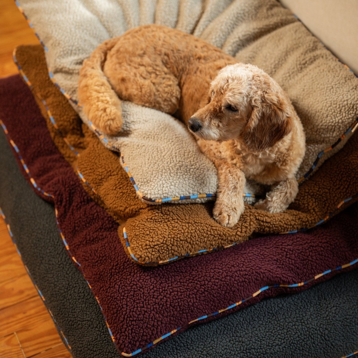 Orthopedic Foam Sherpa Pillow Bed