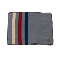 Pendleton Classic Pet Napper