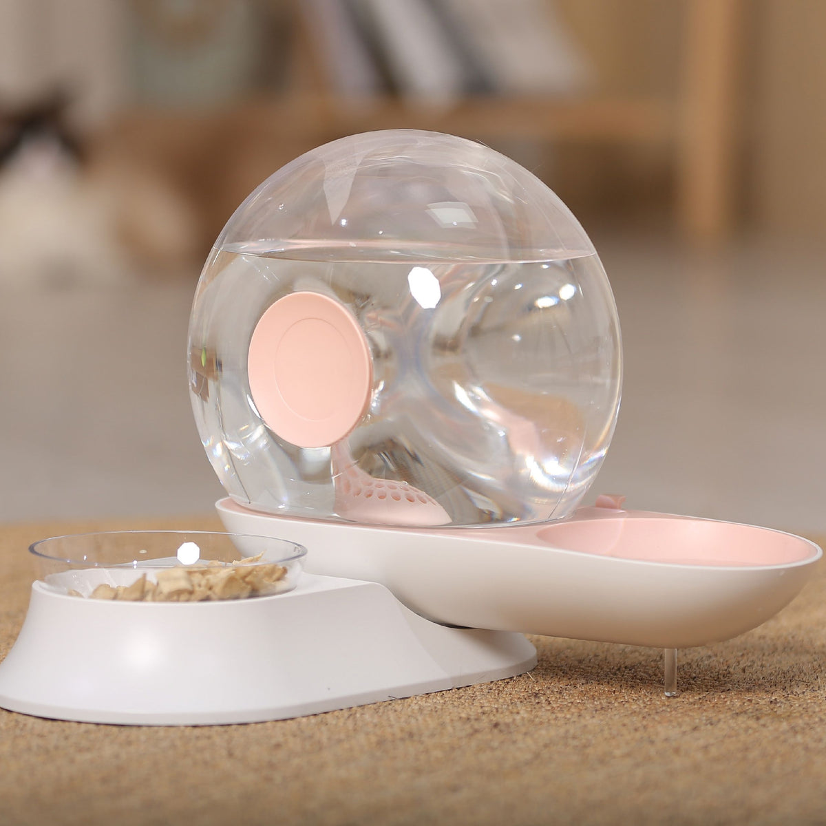 Pet Life ® 'Auto-Myst' Snail Shaped 2-in-1 Automated Gravity Pet Filtered Water Dispenser and Food Bowl