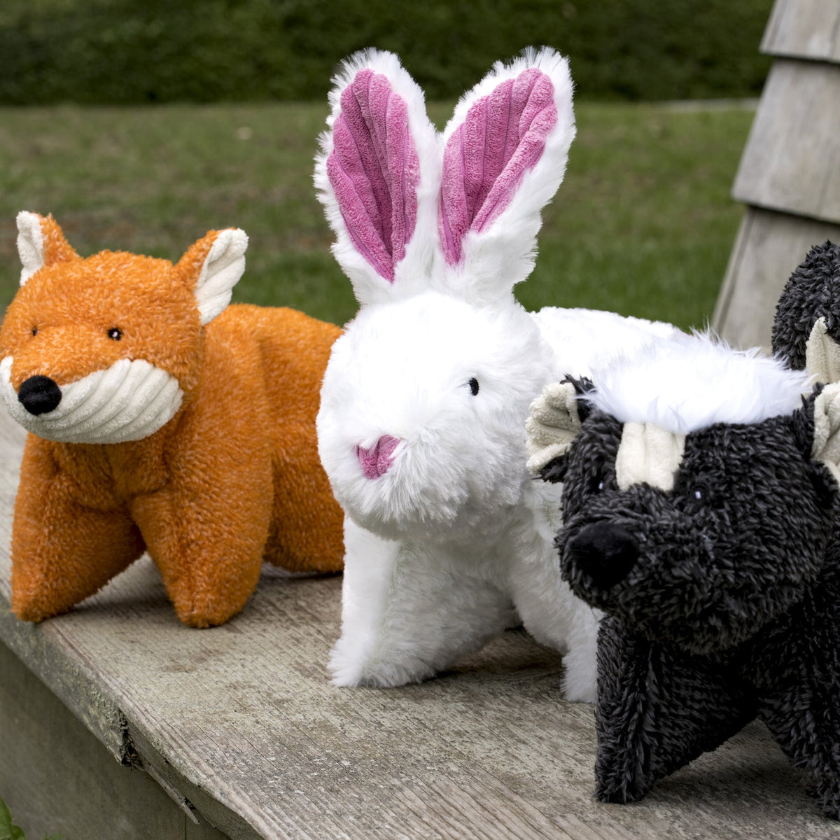 Squooshie™ Skunk Plush Dog Toy