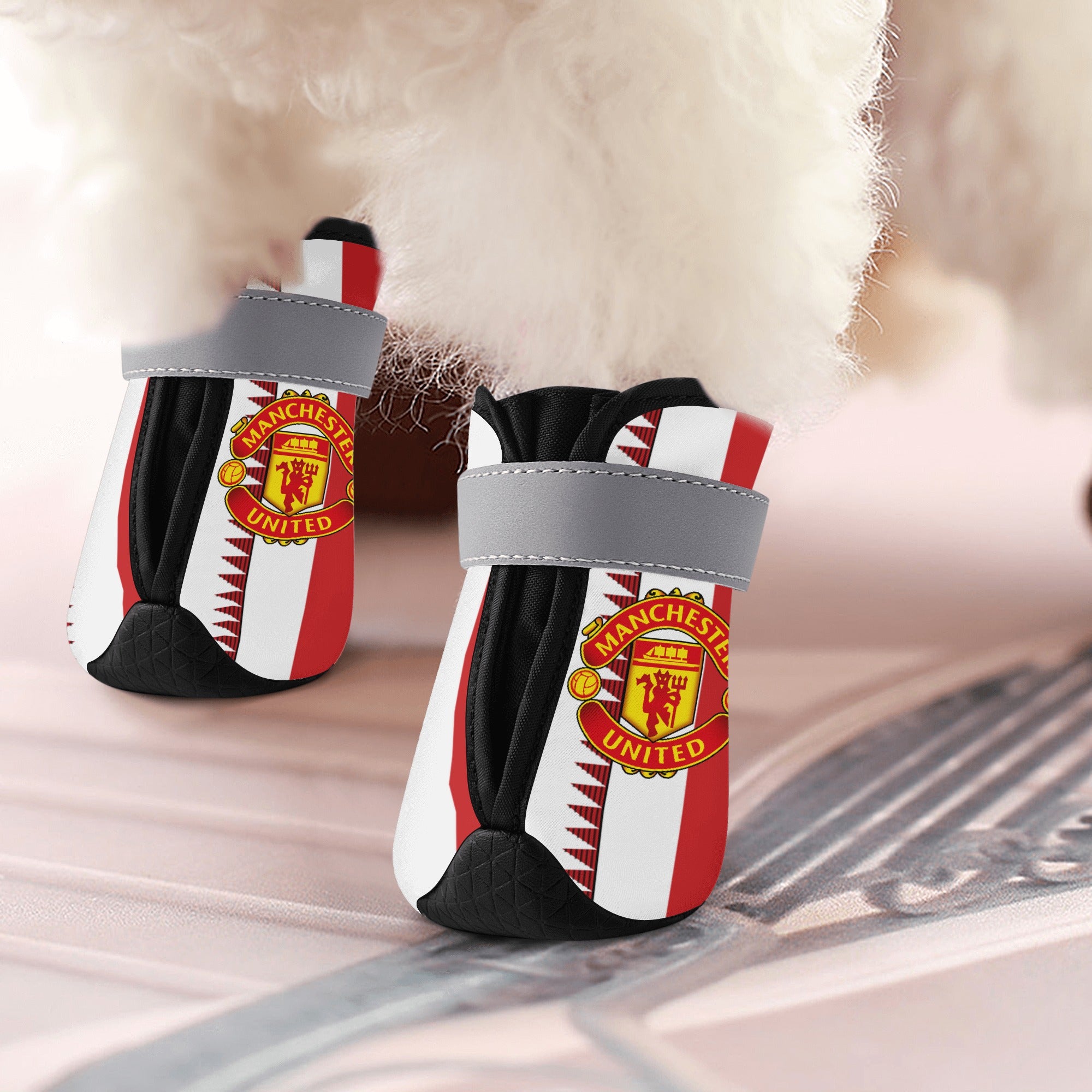 Non slip dog socks with outlet velcro